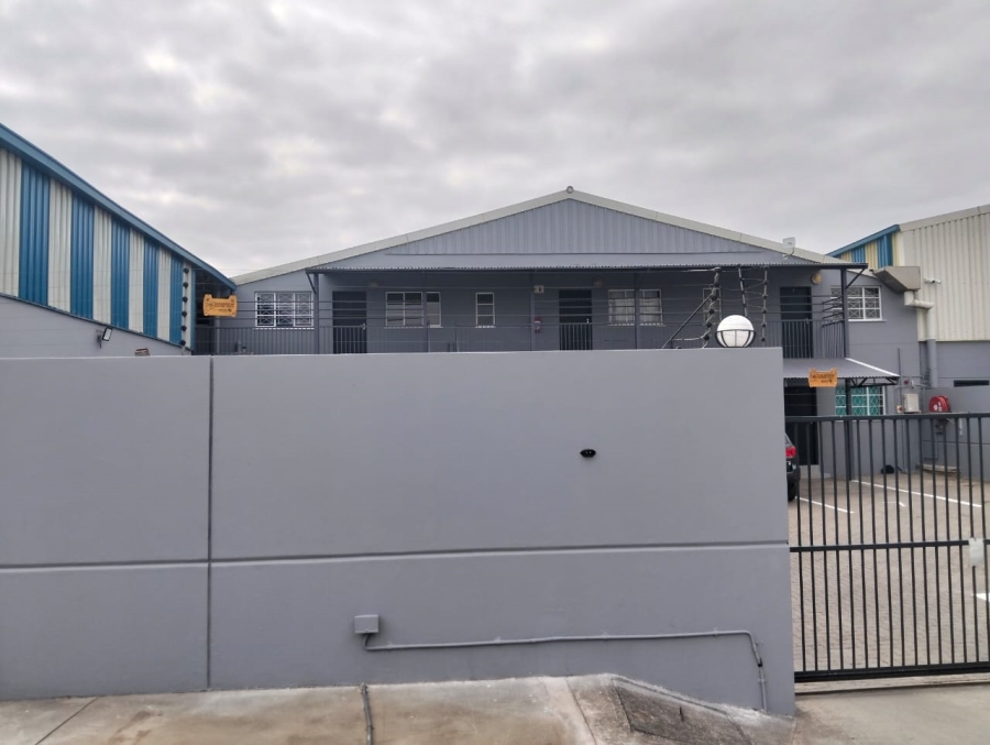 1 Bedroom Property for Sale in Southernwood Eastern Cape